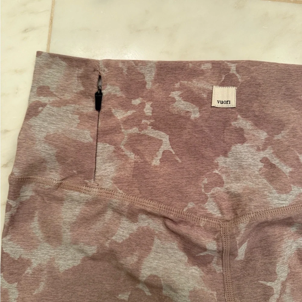 Vuori Womens Clean Rose Pink High Rise Elevation Legging 24” Gym Stretch -Size S - Picture 3 of 8